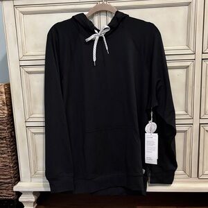 Vuori Women’s size L Halo Oversized Hoodie - Black - NWT